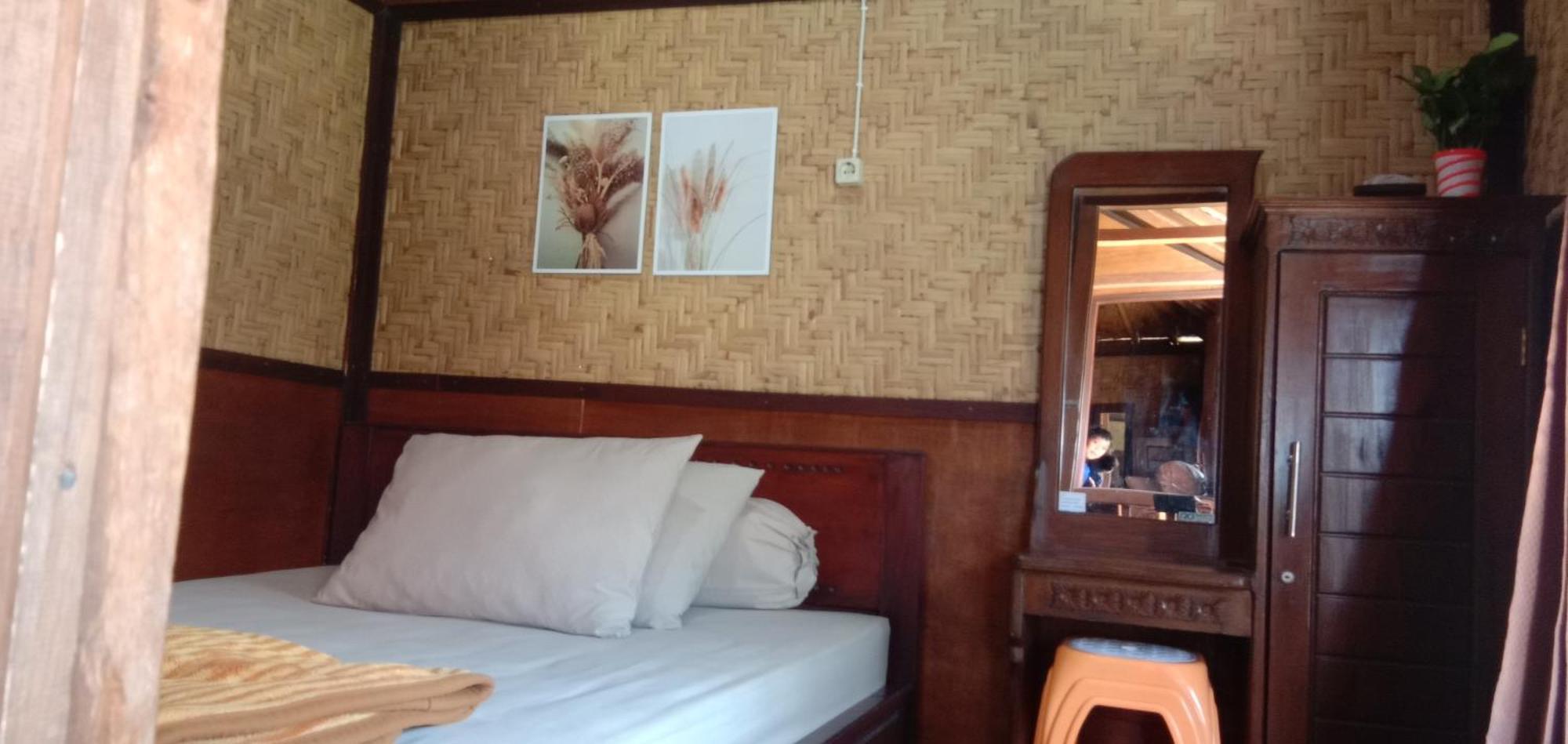 Radiya Guesthouse Sembalunlawang Habitación foto