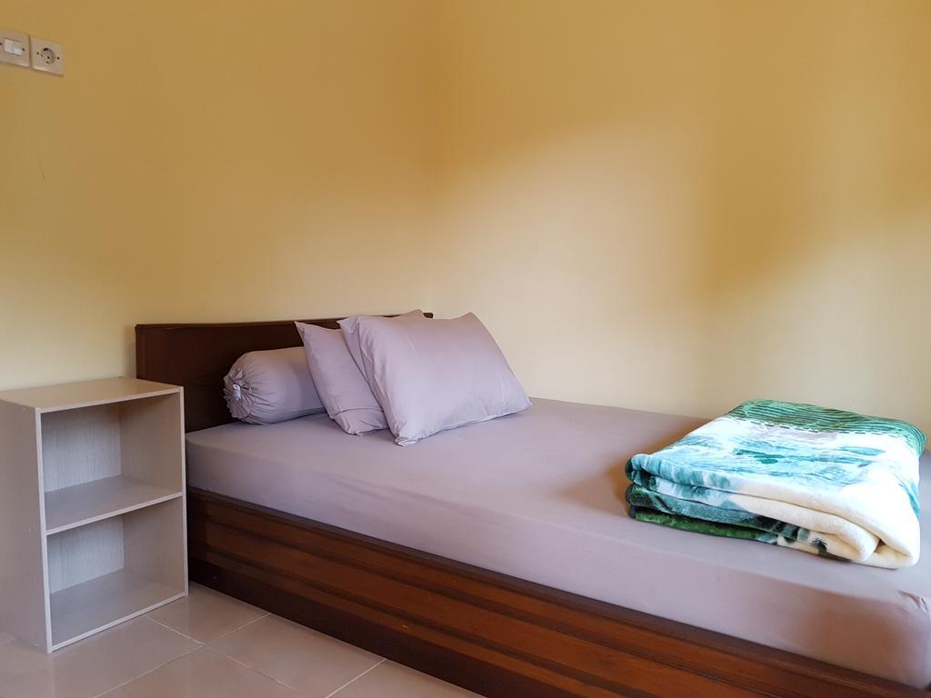 Radiya Guesthouse Sembalunlawang Habitación foto